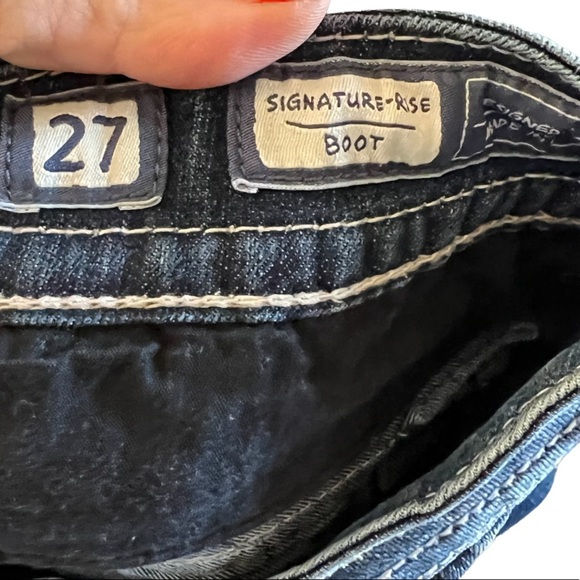 Miss‎ Me Signature Rise Boot Jeans - Picture 8 of 10